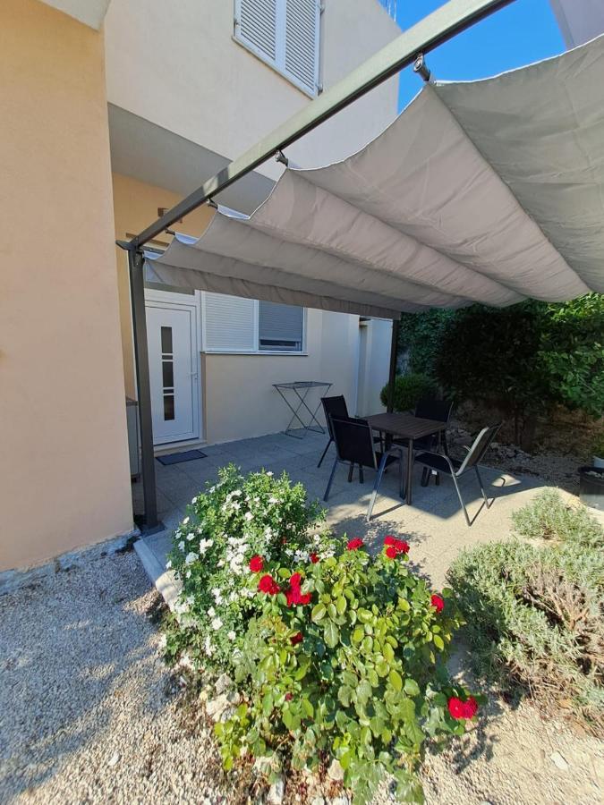 Apartman Darija Подстрана Экстерьер фото